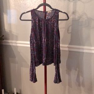 Hollister shirt— XS—blue, burgundy, cream coloured design